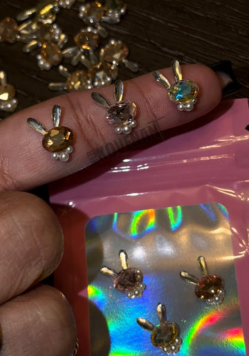 Silver Hoppers
